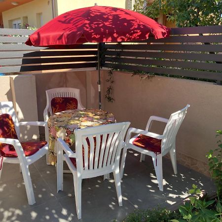 Kuca Eda Villa Пула Екстериор снимка